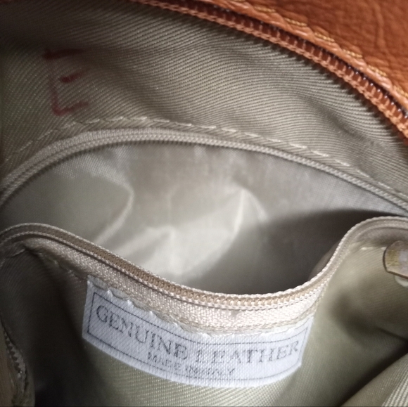 Vera Pelle Italian Made Leather Pastel Petal Pink Coquette Girl Crossbody Bag - Picture 4 of 6